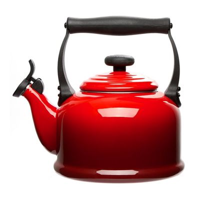 Le Creuset Traditional Kettle Cerise