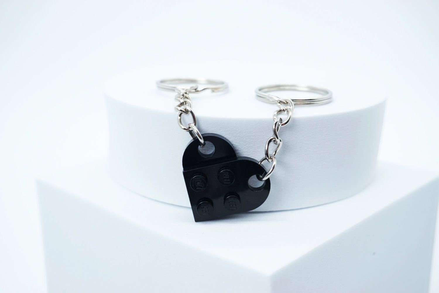 Schlüsselanhänger - Herz gefertigt aus LEGO® Steinen - Handmade -  Black - Pride Accessoire