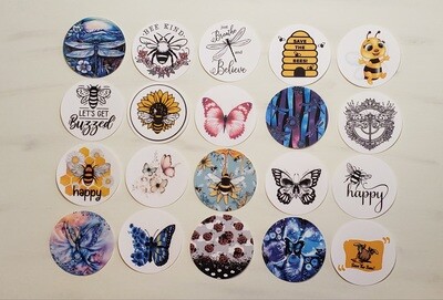 Dragonfly/Butterfly/Bees Freshy Cardstock Rounds