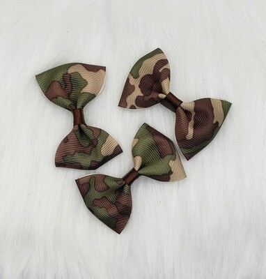 Green &amp; Brown Camo Freshy Bow/Craft Bow
