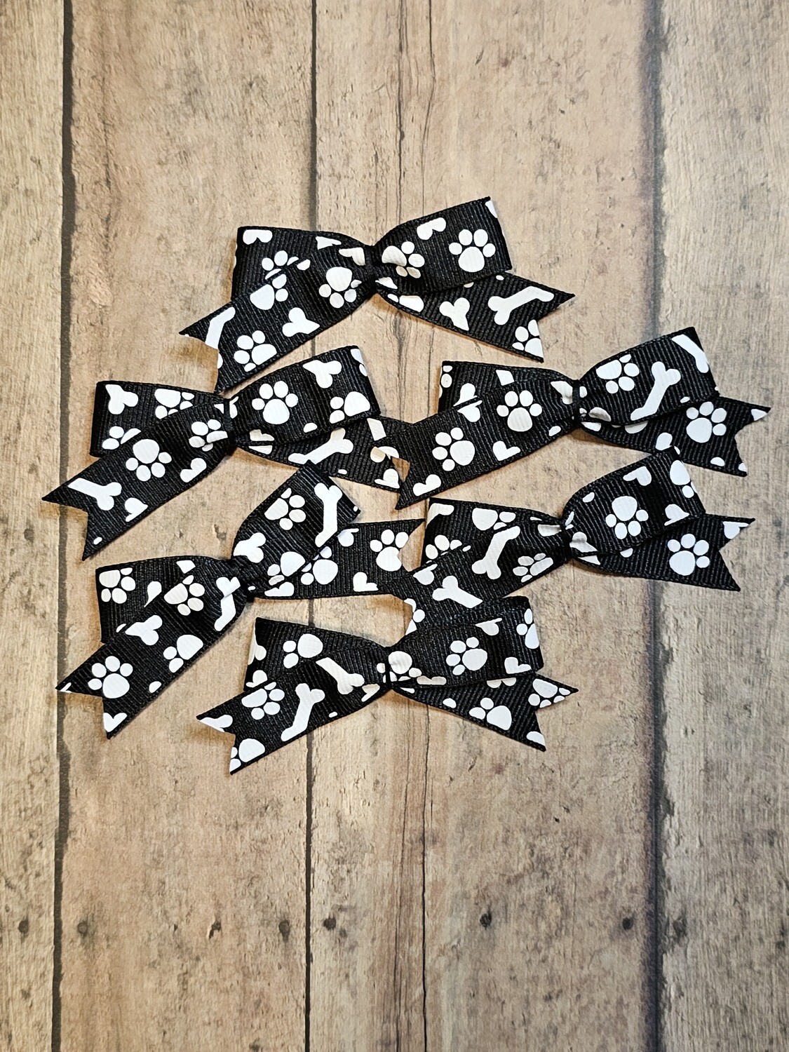 Paw Print Freshy Bows/Craft Bows