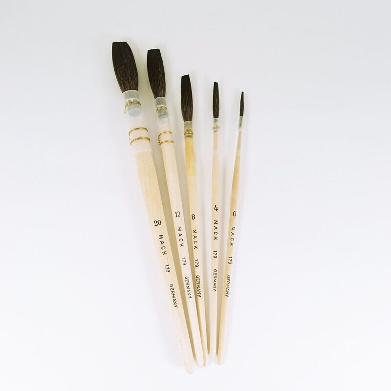 MACK Series 179, brown Pencil Quill, plain handle MACK Series 179, brown Pencil Quill, plain handle