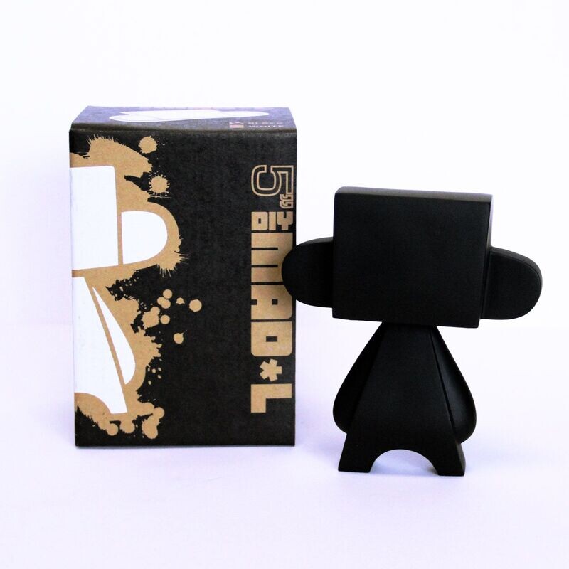 MADL 5 Inch Black DIY Designer Urban Vinyl Art Toy Figure MADL 5 Inch Black DIY Designer Urban Vinyl Art Toy Figure