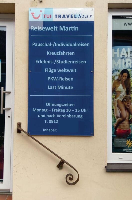 Büro- und Praxisschilder