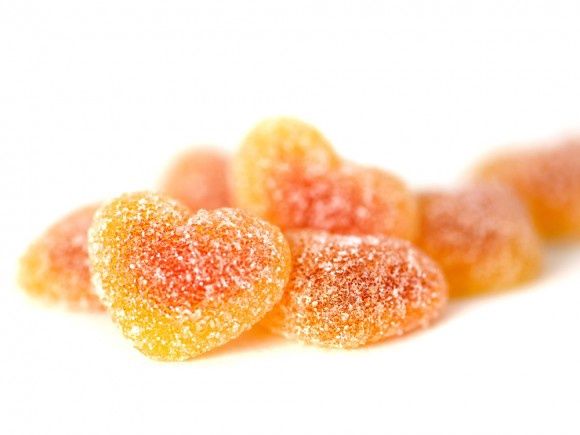 Sour Peach Hearts 500g