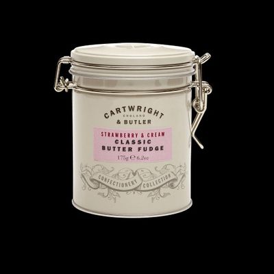 Strawberry &amp; Clotted Cream Fudge Luxury Tin