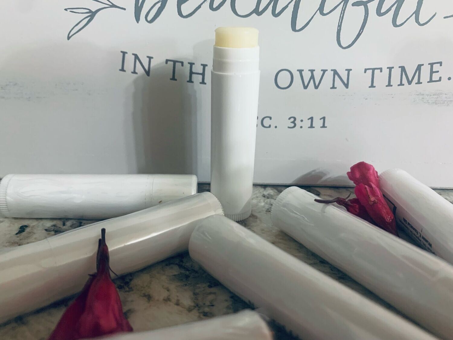 NATURAL LIP BALM