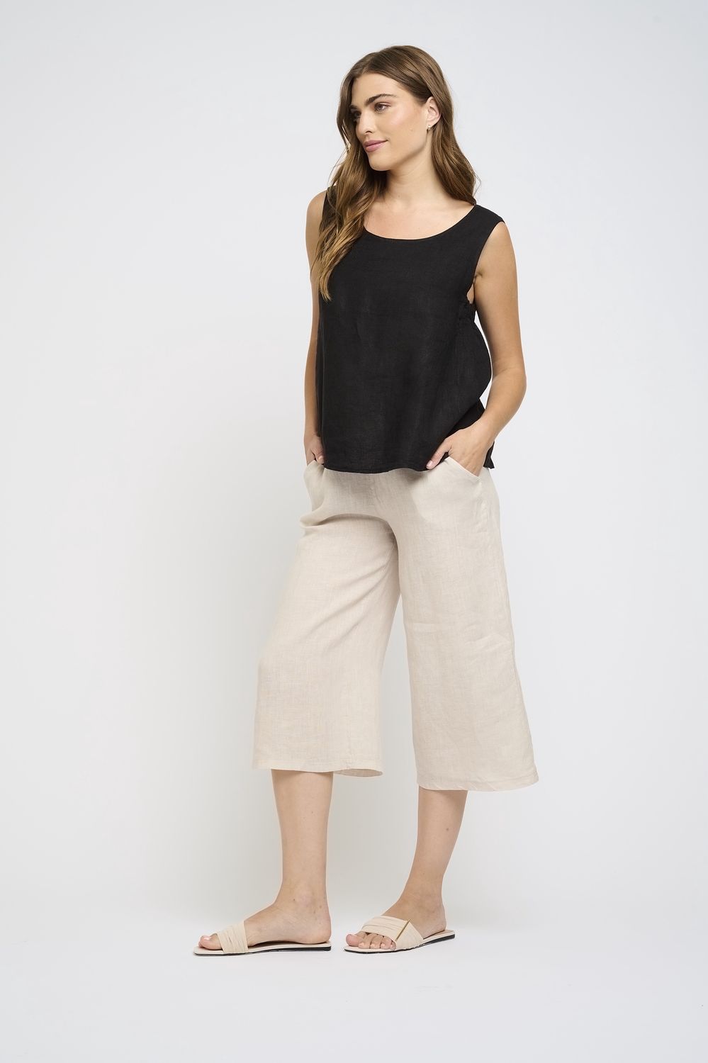 PISTACHE Sleeveless Linen Top P-0058A