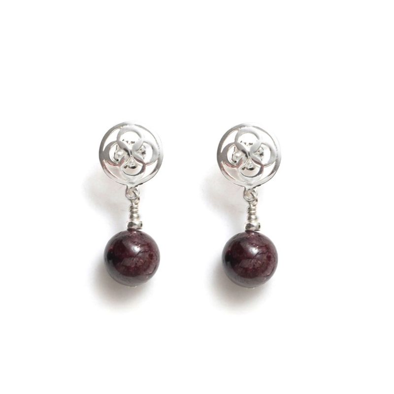 BEBLUE Earrings BO1640 SLV Red Velvet