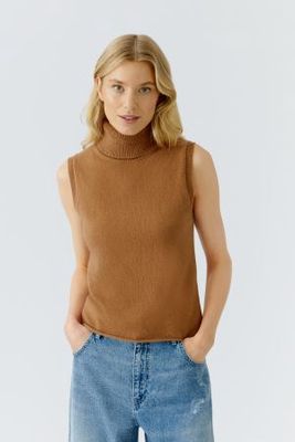 Turtleneck Camisole 88288 – OUI