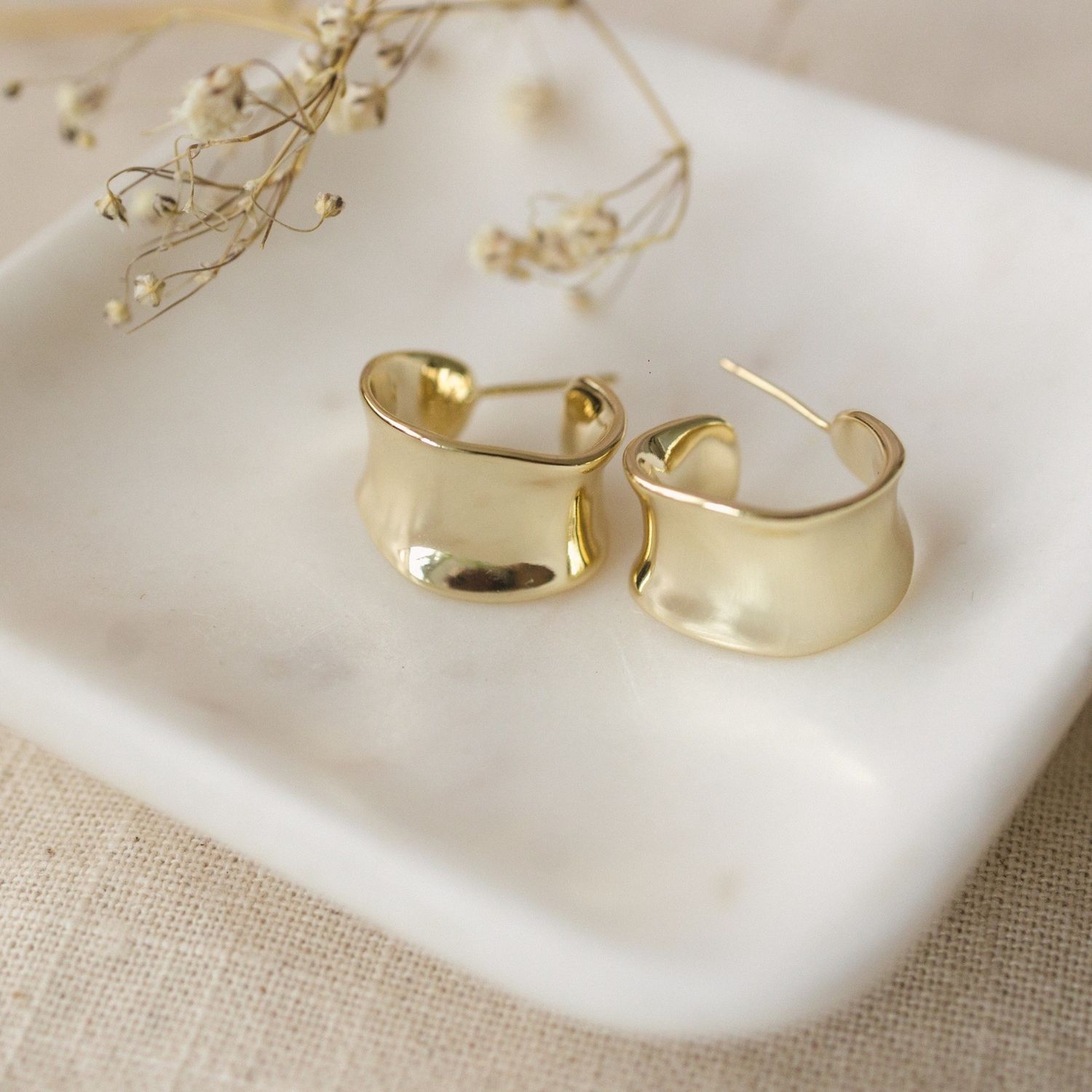 GLEE Artsy Fartsy Hoops Earrings, Material: Or / gold