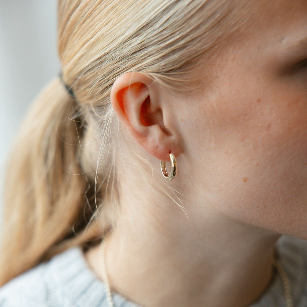 GLEE Jewelry Mini Circular Hoops