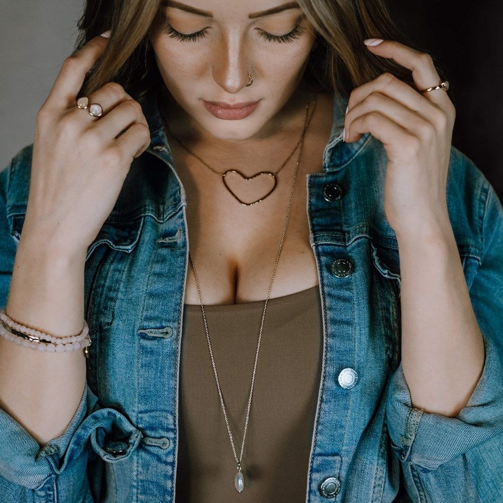 GLEE Jewelry Love Necklace Glod