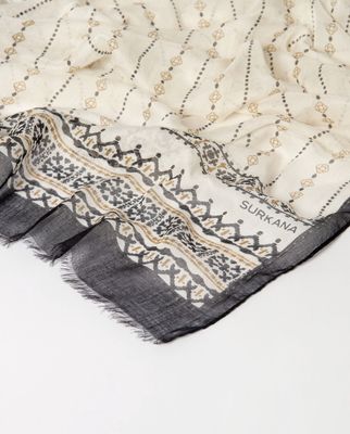 SURKANA Ecru &amp; Black scarf 36MOVI227