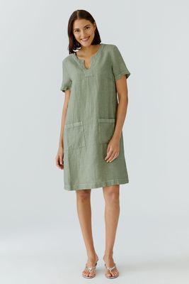 OUI Robe en lin vert sauge à manches courtes 97170