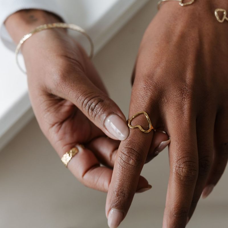 GLEE JEWELRY Amore Ring – Gold or Silver