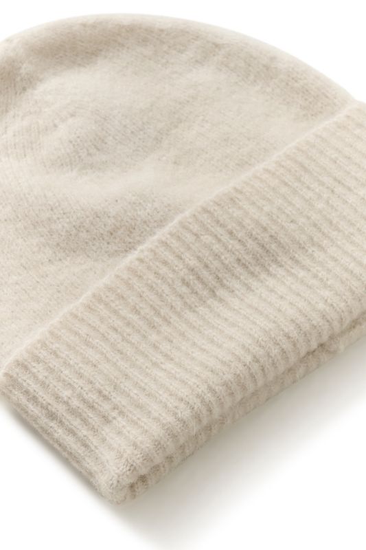 PART TWO ChanetPW Tuque 30310723