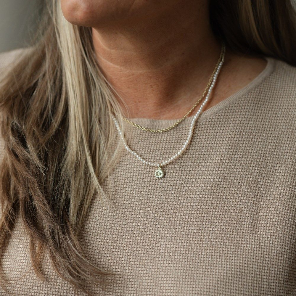 GLEE Bloom Loop Convertible Freshwater Pearl Necklace