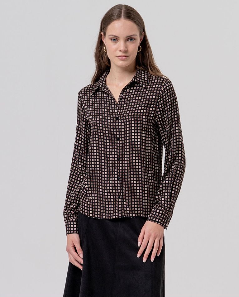 SURKANA Loose shirt with foulard-style print Black 566SAVI124