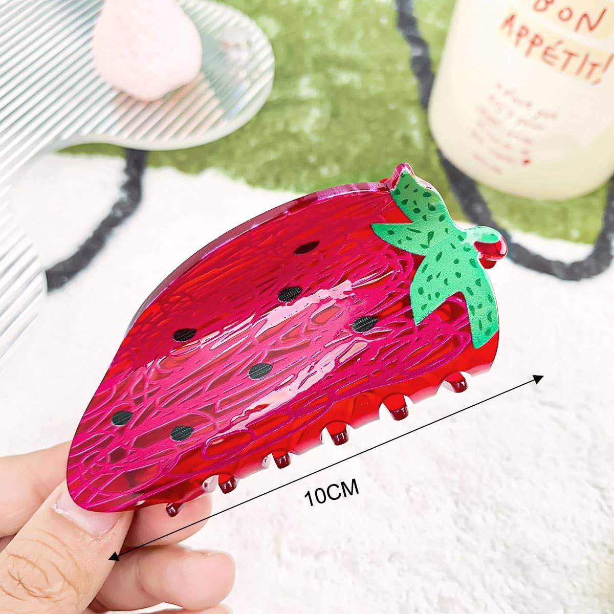 Large/Medium Fruit Claw Clips, Design: Large Strawberry