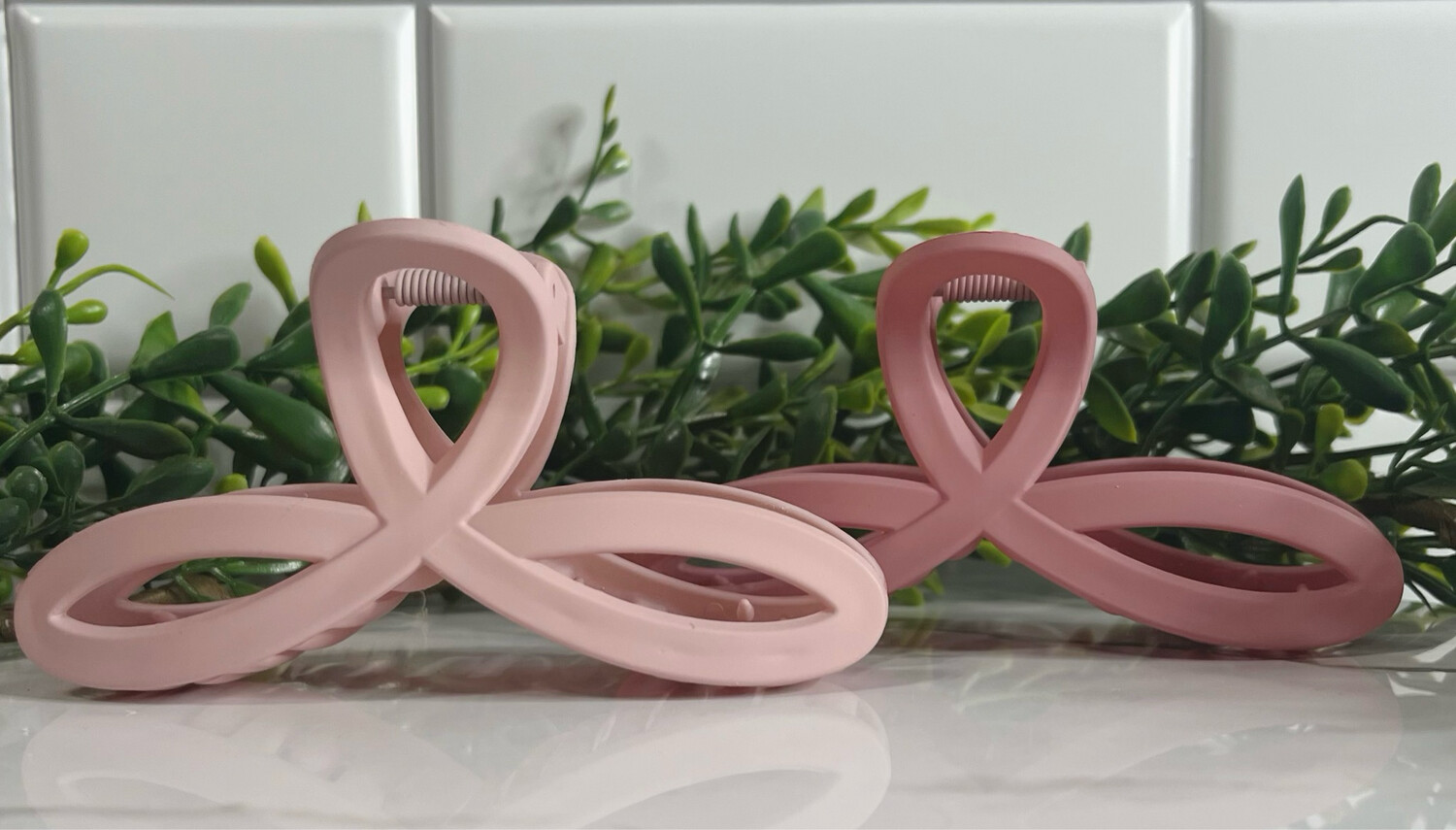 Nalu Cabana Clips