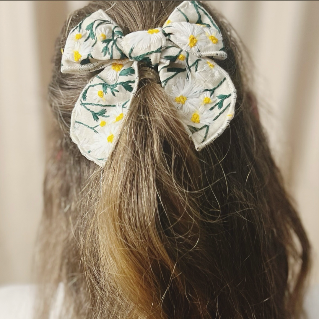 Daisy Bow