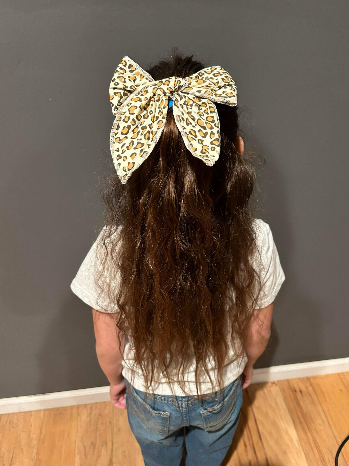 Diva Bow