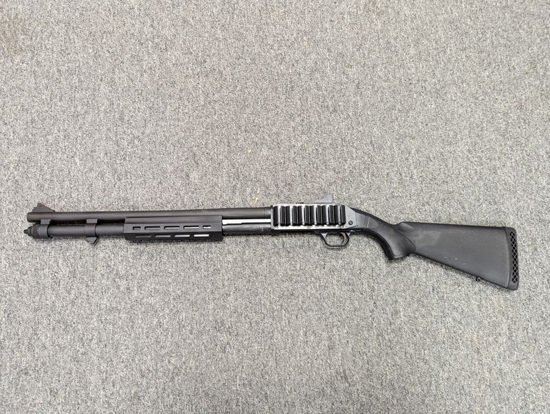 Mossberg 590 Tactical 12 Gauge MLOK - USED