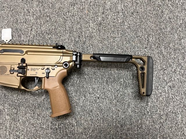 Sig Sauer Spear LT 5.56, MA 08/01 - UNFIRED