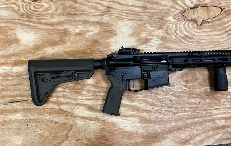 Aero Precision M4E1 AR-15, 5.56 NATO, 16.1&quot; Barrel, MA 08/01