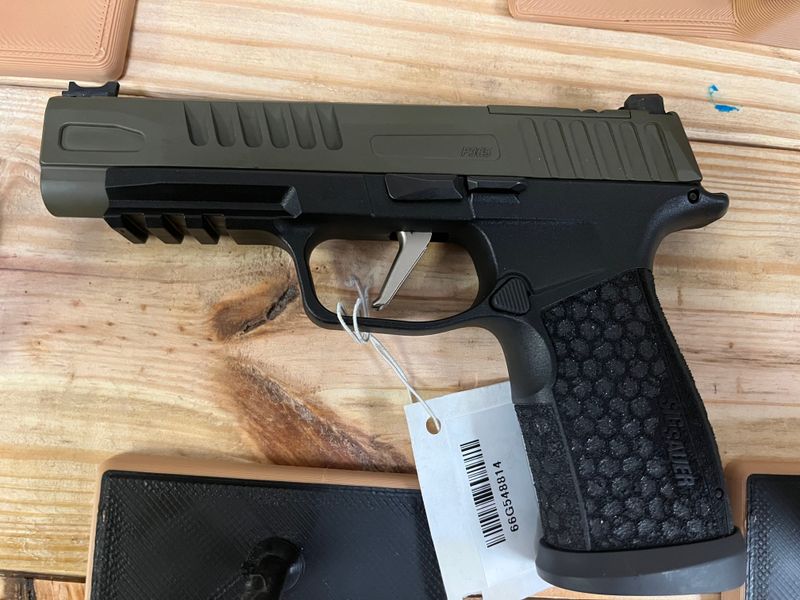P365 Fuse, Two Tone, ODG Slide, Black Frame