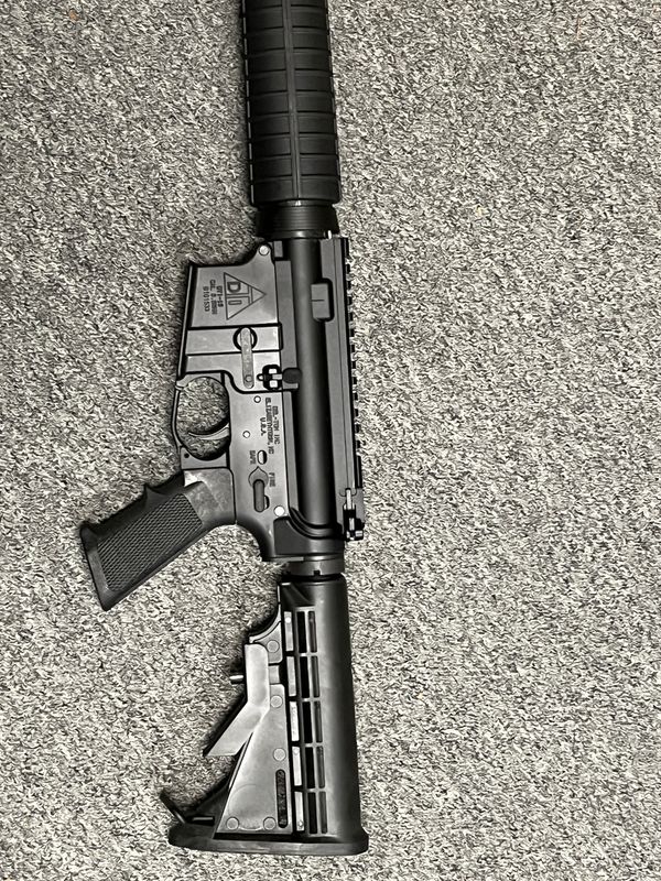 Del-Ton AR15, MA 08/01 OKAY