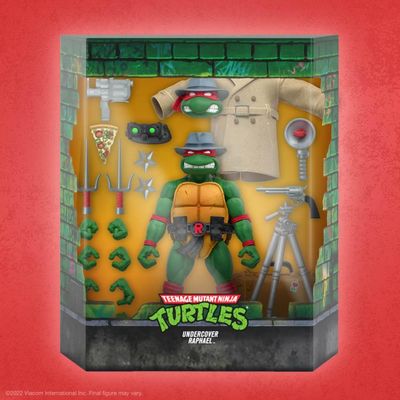 Teenage Mutant Ninja Turtles ULTIMATES! Undercover Raphael Action Figure