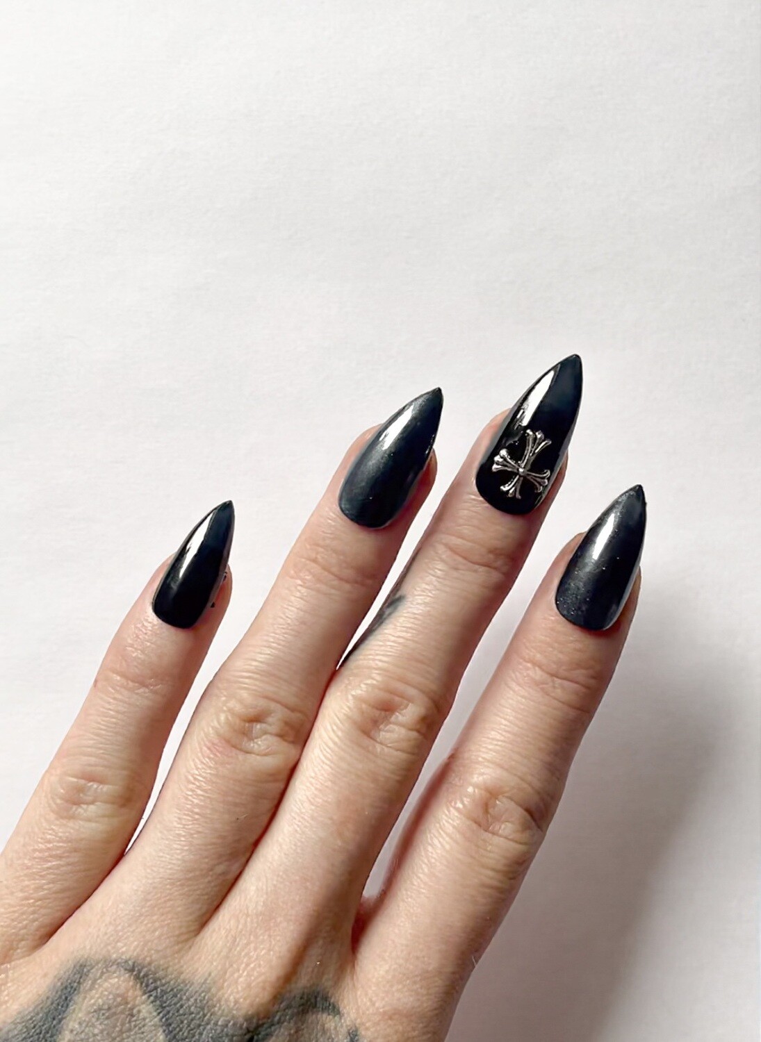 Metalic black
