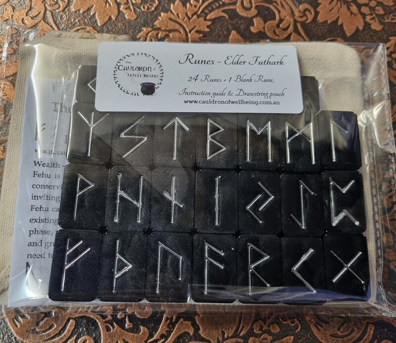 Elder Futhark Rune set - Black