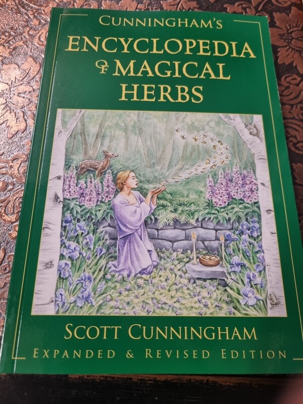 Cunningham's Encyclopedia of Magical Herbs
