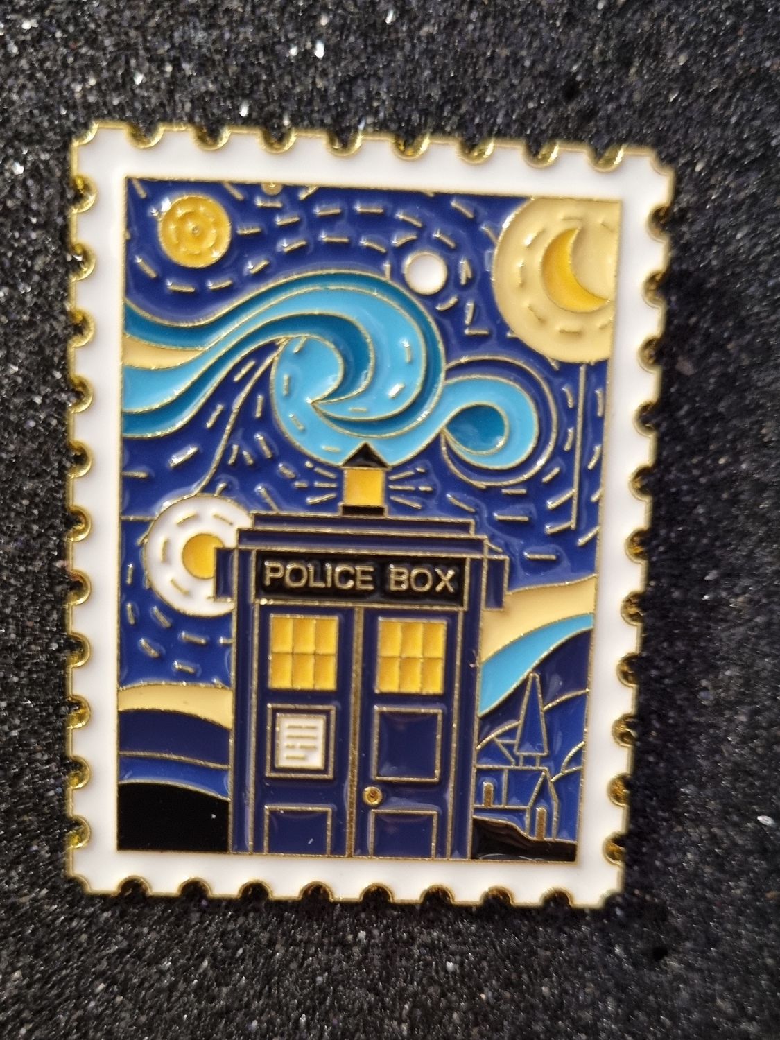 Pin - Police Box Starry Night - TARDIS