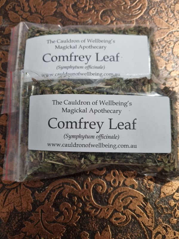 Comfrey Leaf