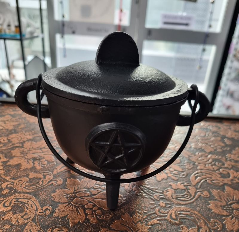 Cauldron - Cast Iron Pentagram
