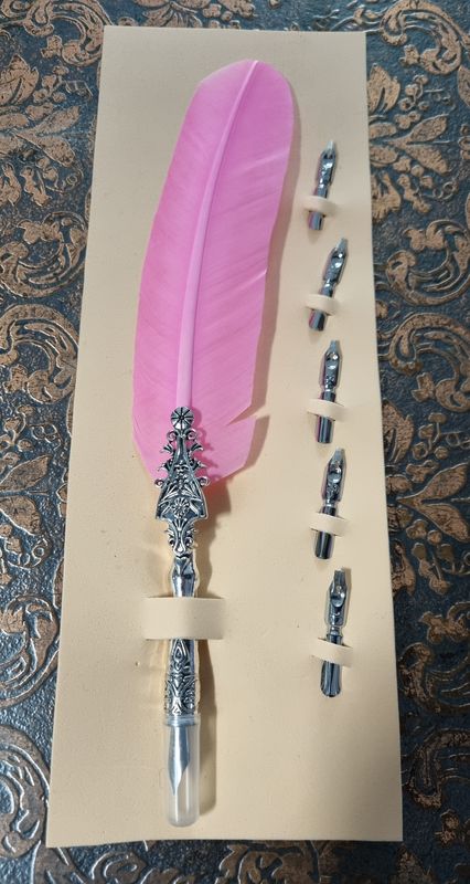 Feather Quill Pen - Pink