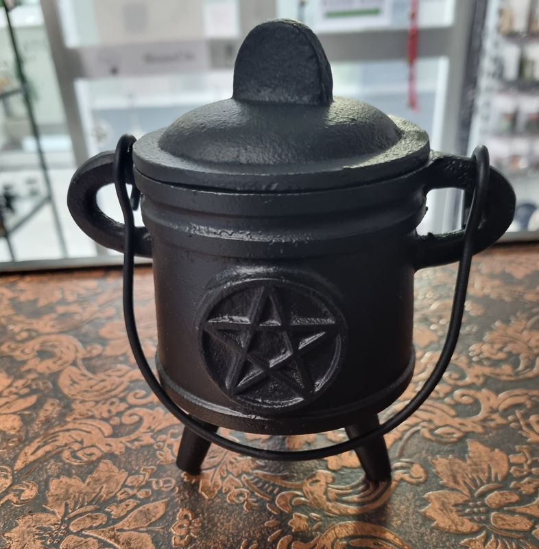 Cauldron with Pentagram