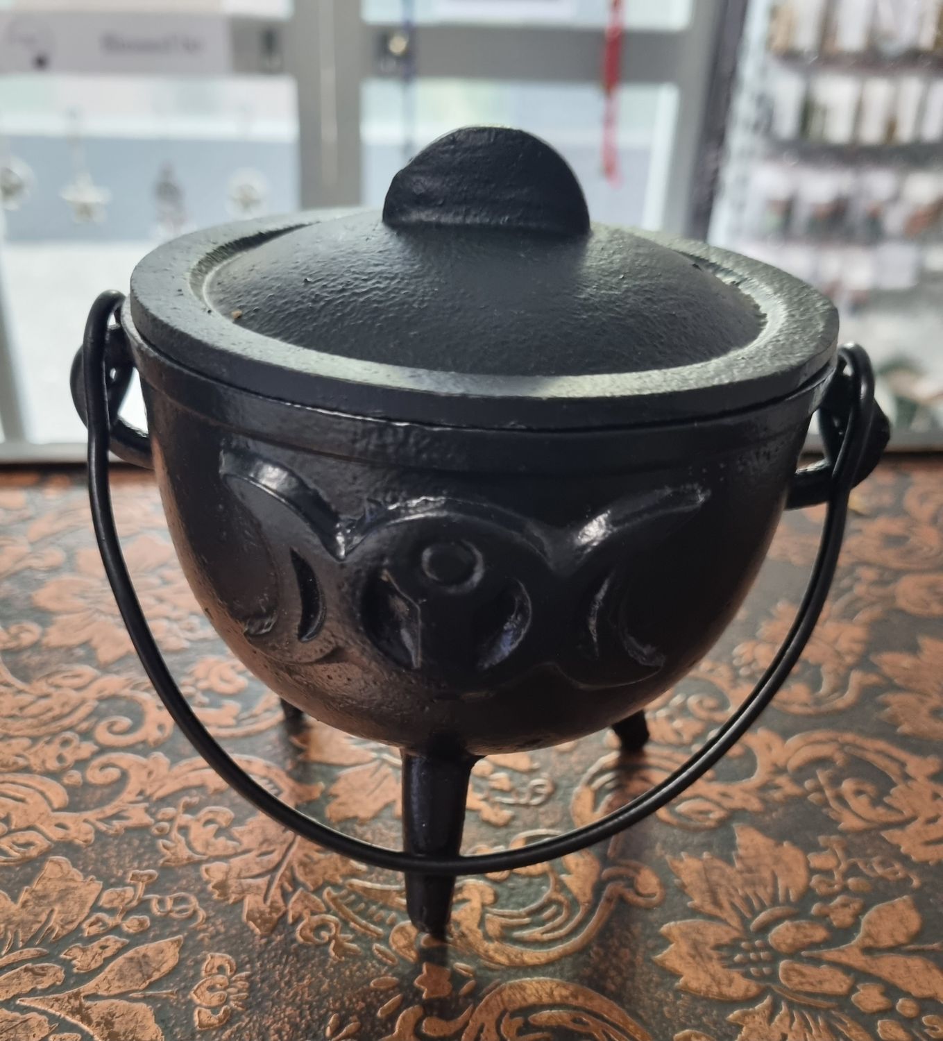 Cauldron with Goddess