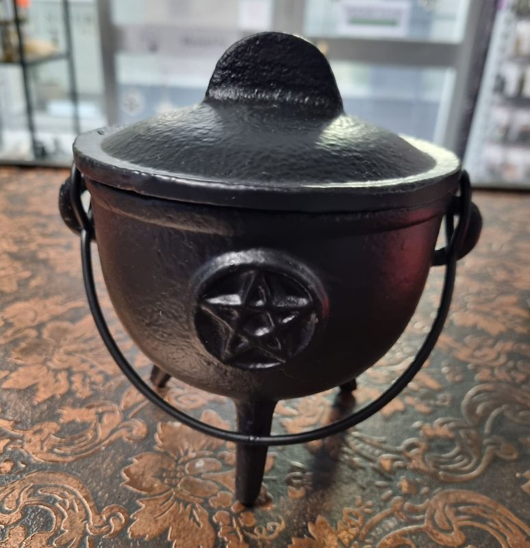 Cauldron - Cast Iron Pentagram (version 2)