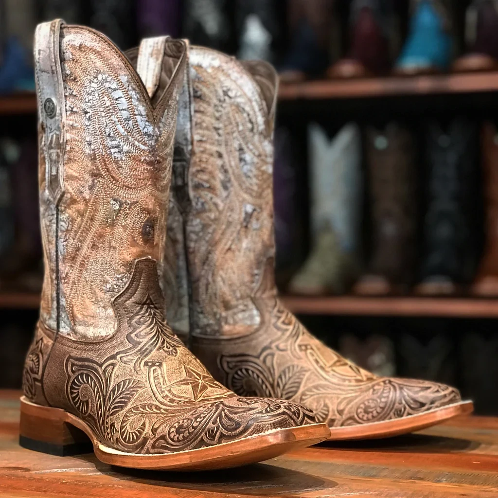 Tanner Mark Boots  Men&#39;s Saddle Stam/Cincelado