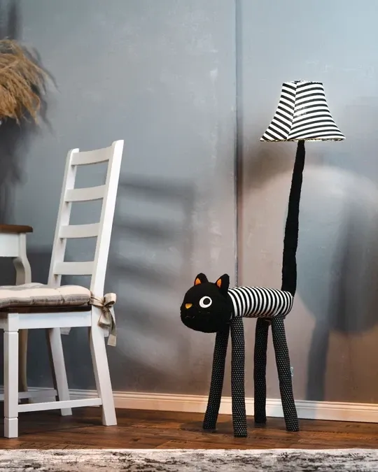 LUNA Die außergewöhnliche Katze