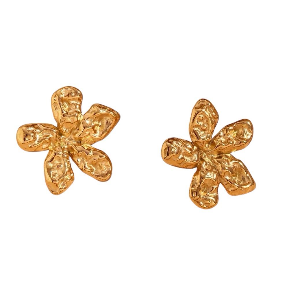 Daisy Stud Earrings