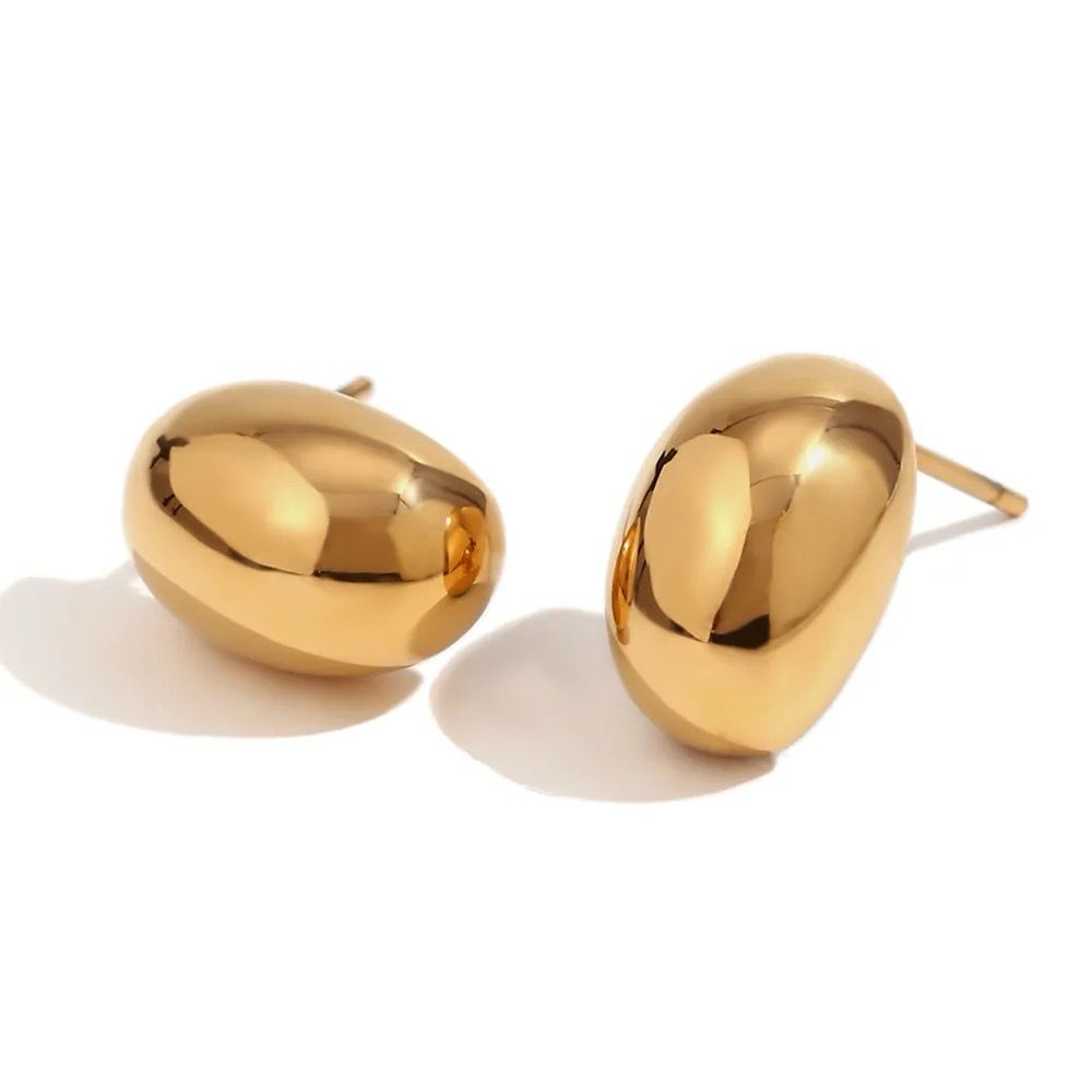 Dallas Stud Earrings