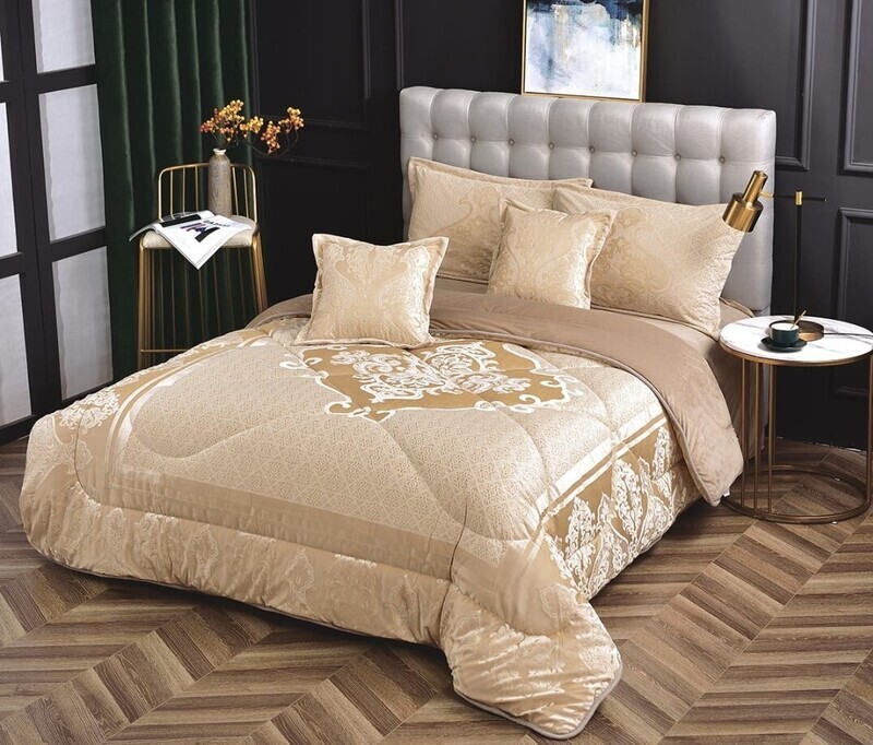 Hot selling silky duvets|| limited in stock|| 30% off