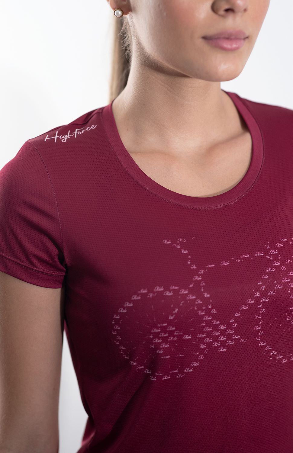 Nuestra camiseta sport es una prenda de vestir versatil y comoda diseñada para actividades fisicas o uso casual. Con un tejdo transpirable ligero, manga corta.
50000
true
784576504,703237545,702363643