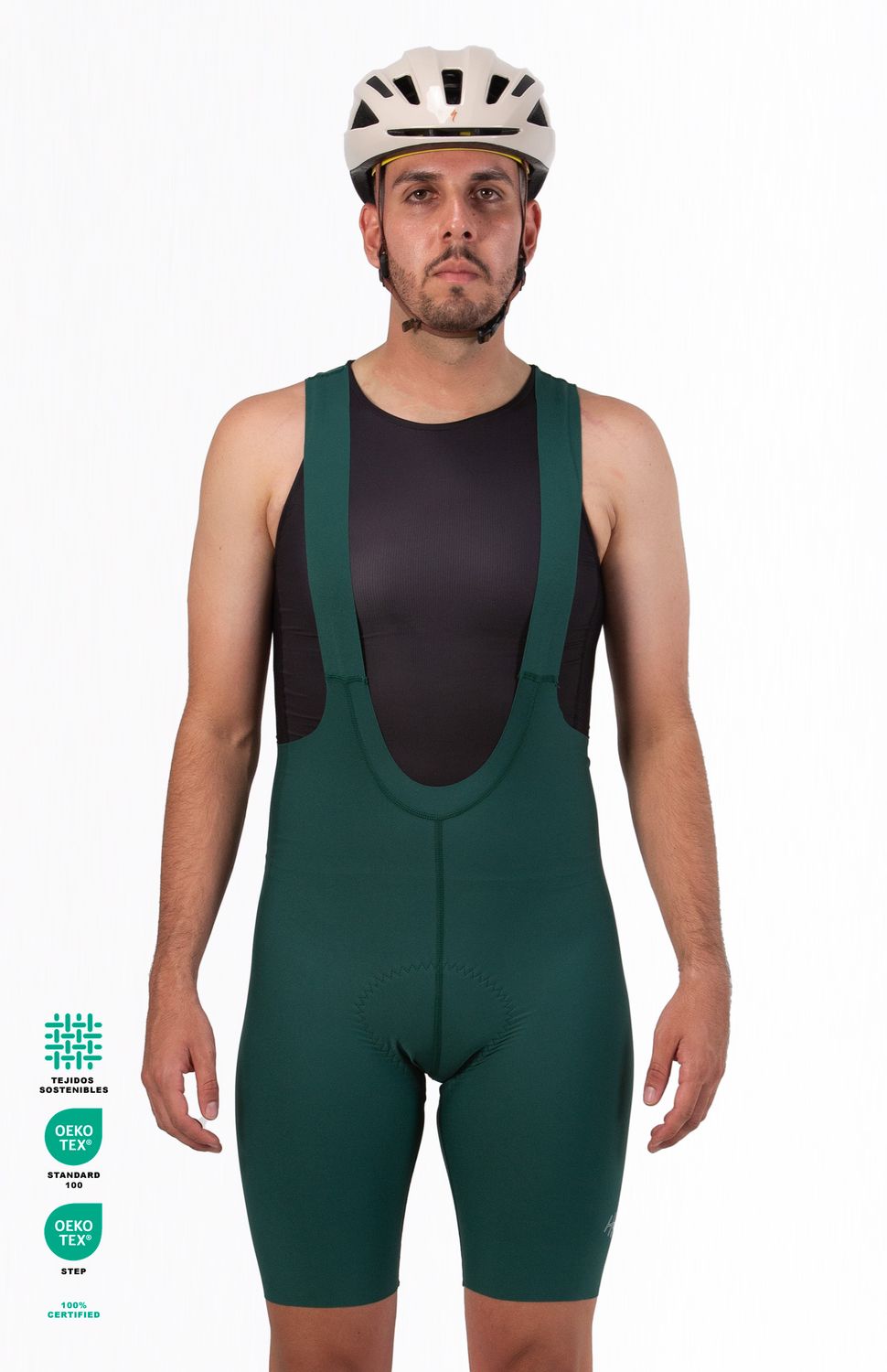 Nuestra licra premium, perfecta para rodar como lo hacen los profesionales, elaborada en hilos reciclables con textiles y badana italiana, se ajusta como una segunda piel al cuerpo. Badana Italiana espuma 3 densidades duración recorrido 8 horas. Textil Italiano elaborado con hilos de PET reciclado. Certificación Oeko tex. Sin costuras en costados para máxima comodidad. Tirantas corte laser con siliconado hipoalergénico para ajuste en hombros. Fajón con siliconado hipoalergénico en contorno pierna. Tecnología Drifit -Protección Uv -Antimicrobial. Se ajusta al cuerpo como una segunda piel. Tejido ultraliviano 
 320000 
 https://static.wixstatic.com/media/9e7c89_9c0a3171e58246da85a7c0da3c5efbc5~mv2.jpg 
 765476903,702363533,574078988